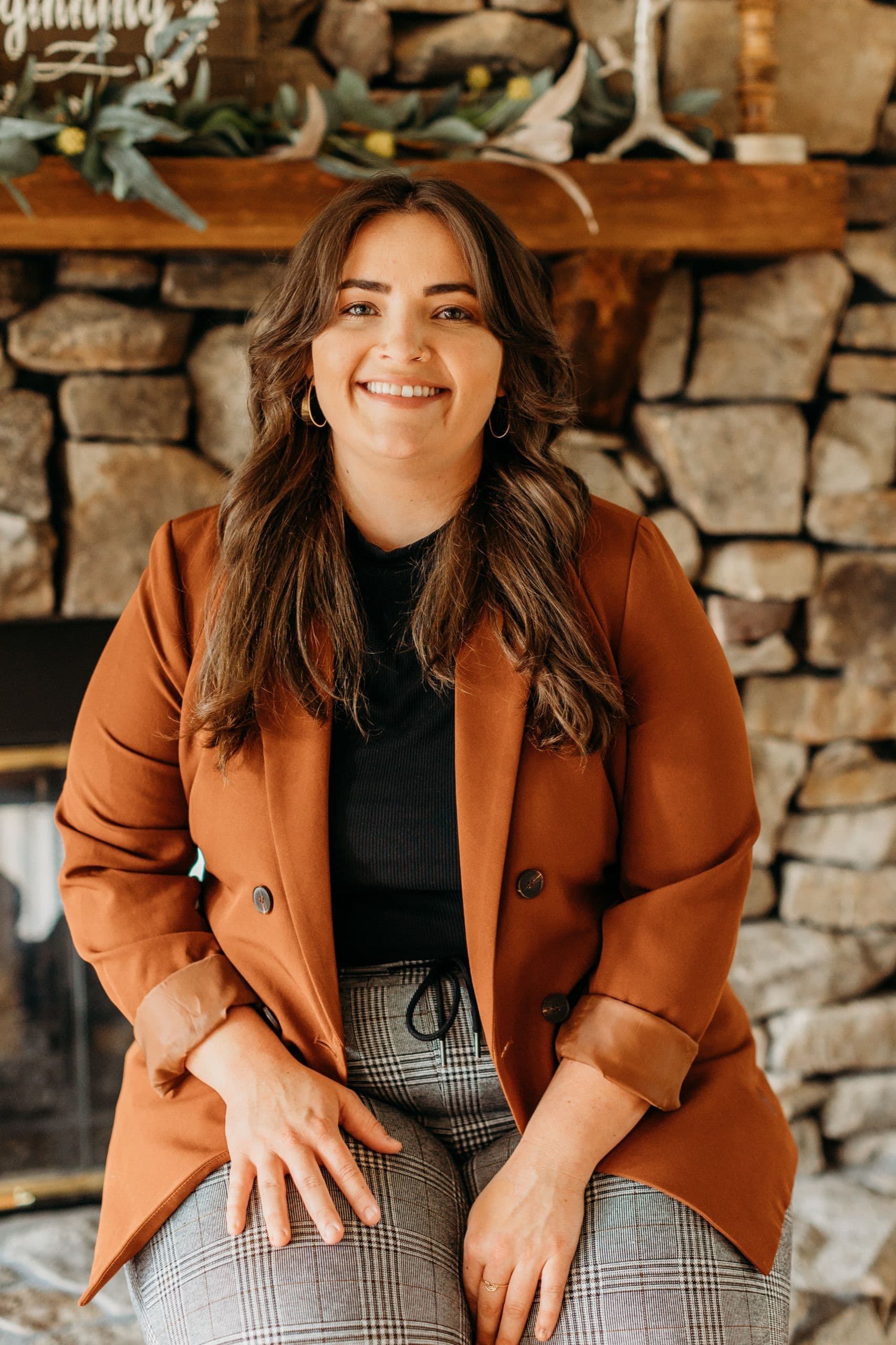 Ashton Barnes, Manager & Sales & Client Service